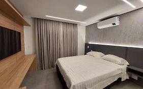 Apartamento novo e super decorado ao lado do metrô